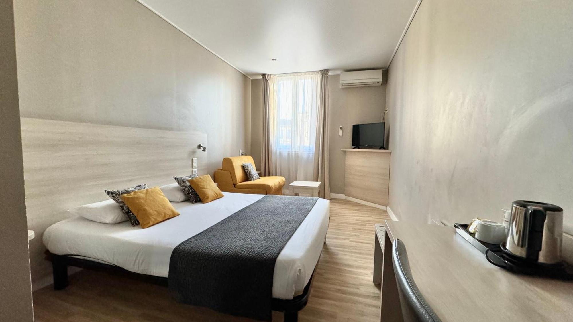 Helvétique 3* Nice