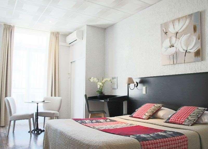 Helvetique 3* Nizza